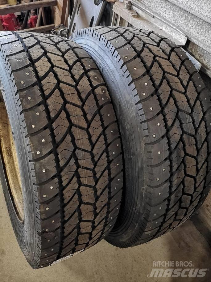  Tyres Different Dæk, hjul og fælge