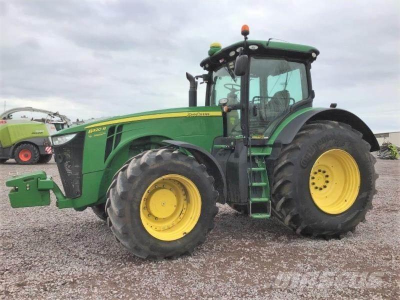 John Deere 8320 R Traktorer