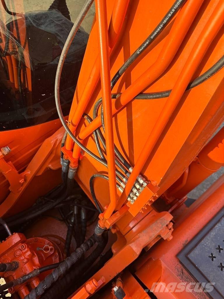 Doosan DX140 Gravemaskiner på larvebånd