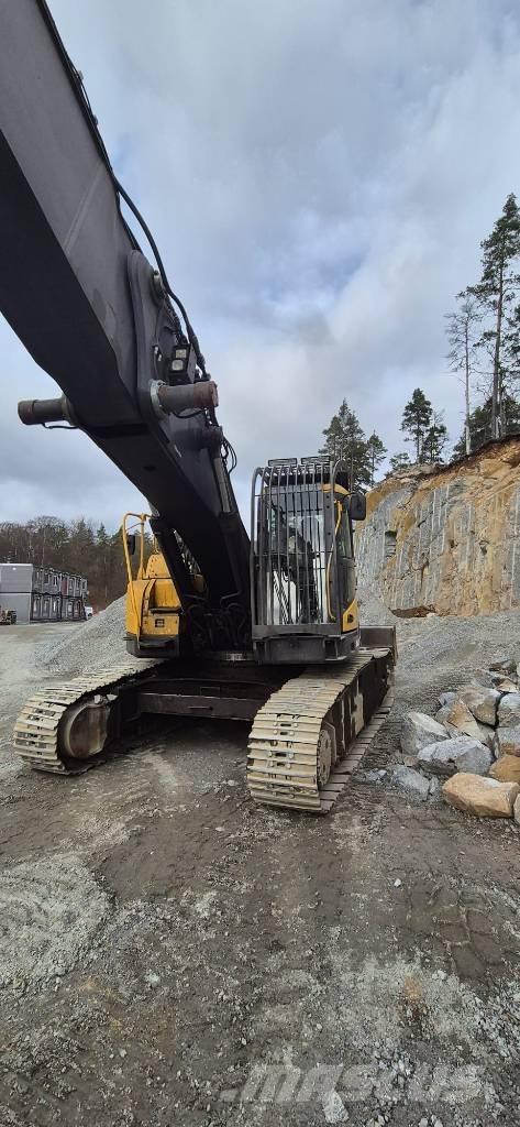 Volvo 305C Nedbrydningsmaskiner