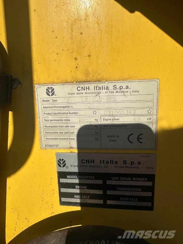 New Holland LB 110 B Booms og dippers