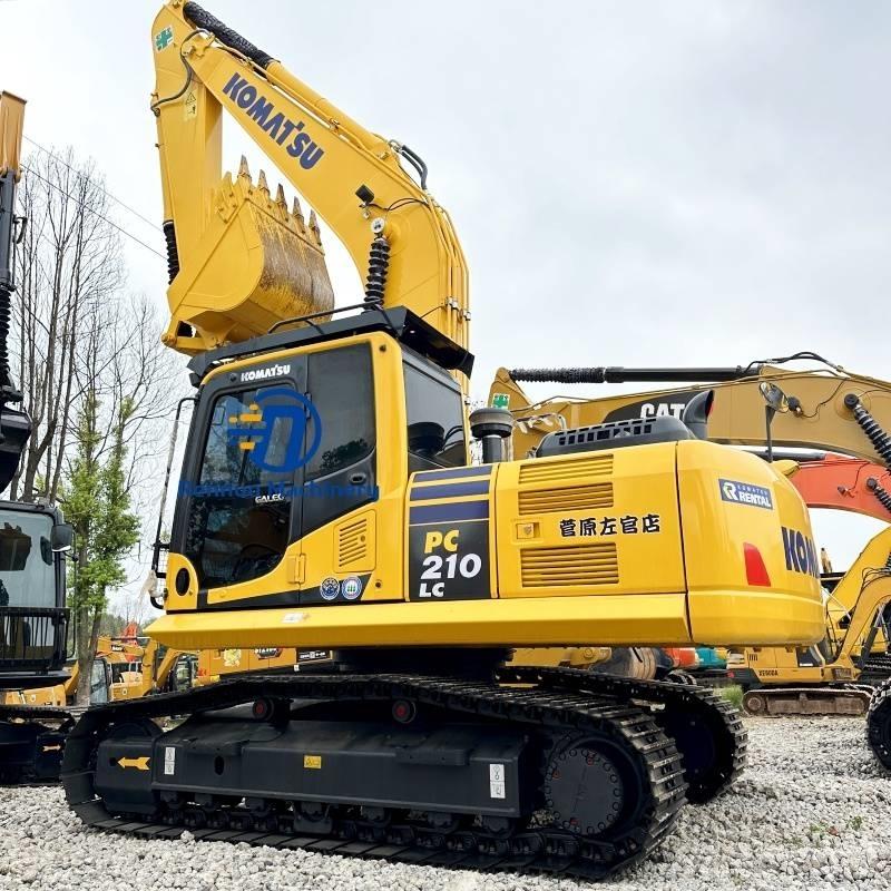 Komatsu PC 210-8 Gravemaskiner på larvebånd