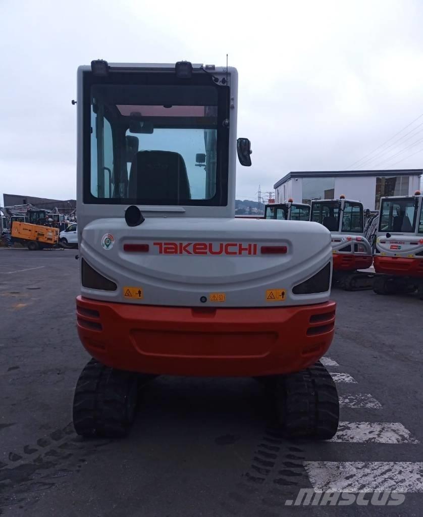 Takeuchi TB 240 Minigravemaskiner