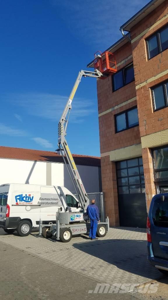 SkyJack SJKB 12 Bomlifte med knækarm