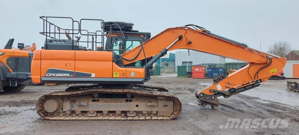 Develon DX225LC-5 Gravemaskiner på larvebånd