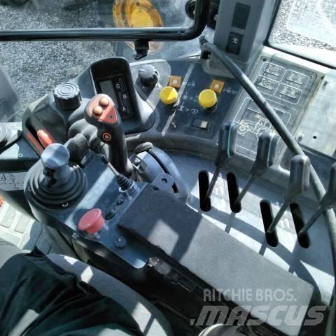 New Holland TM 165 Traktorer