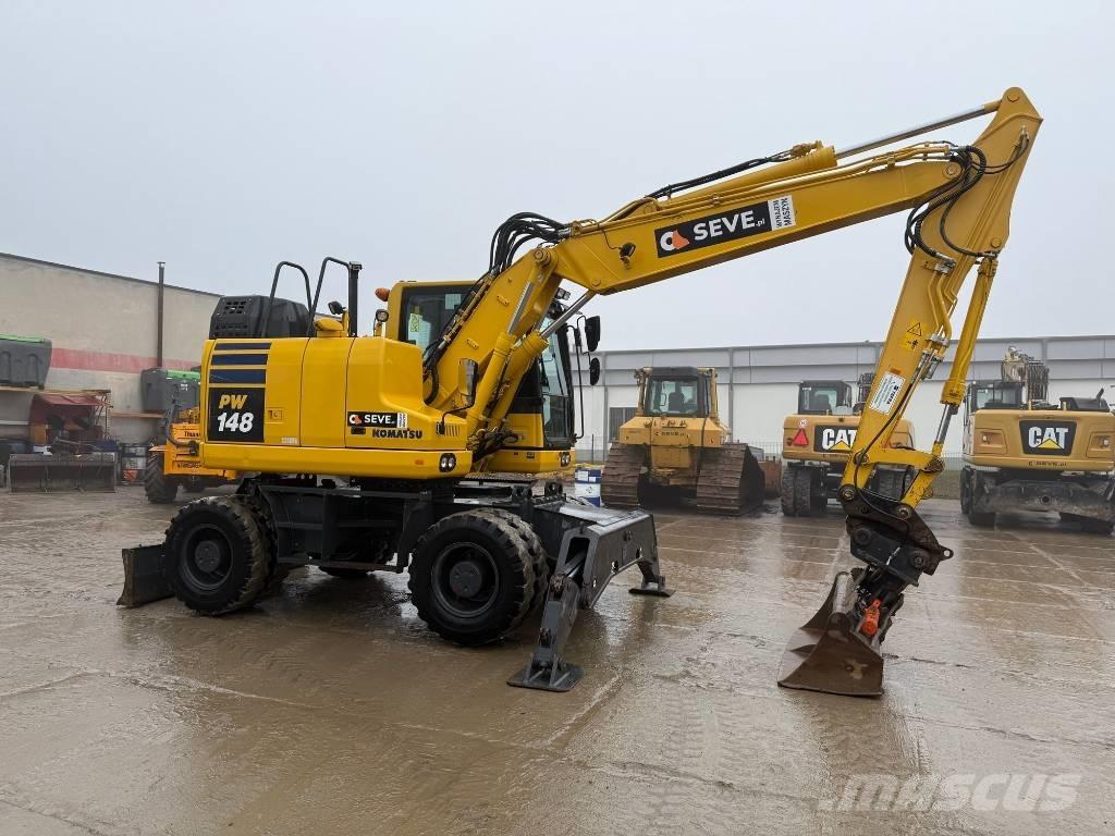 Komatsu PW 148-11 Gravemaskiner på hjul