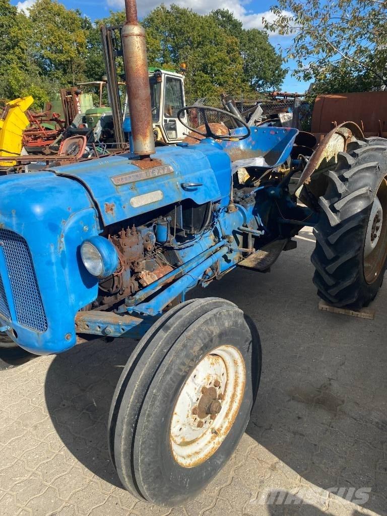 Fordson Dexta Traktorer