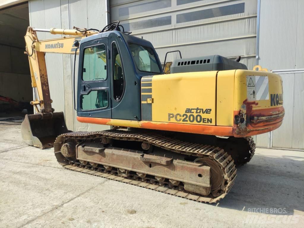 Komatsu PC200EN-6K Gravemaskiner på larvebånd