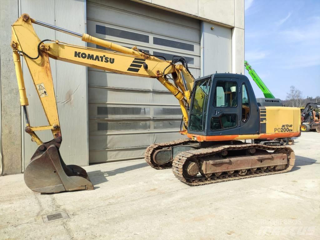 Komatsu PC200EN-6K Gravemaskiner på larvebånd