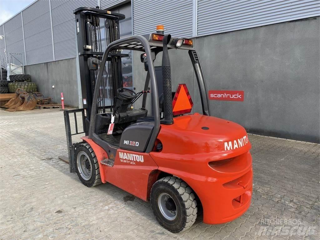 Manitou MI35D Gaffeltrucks - andre