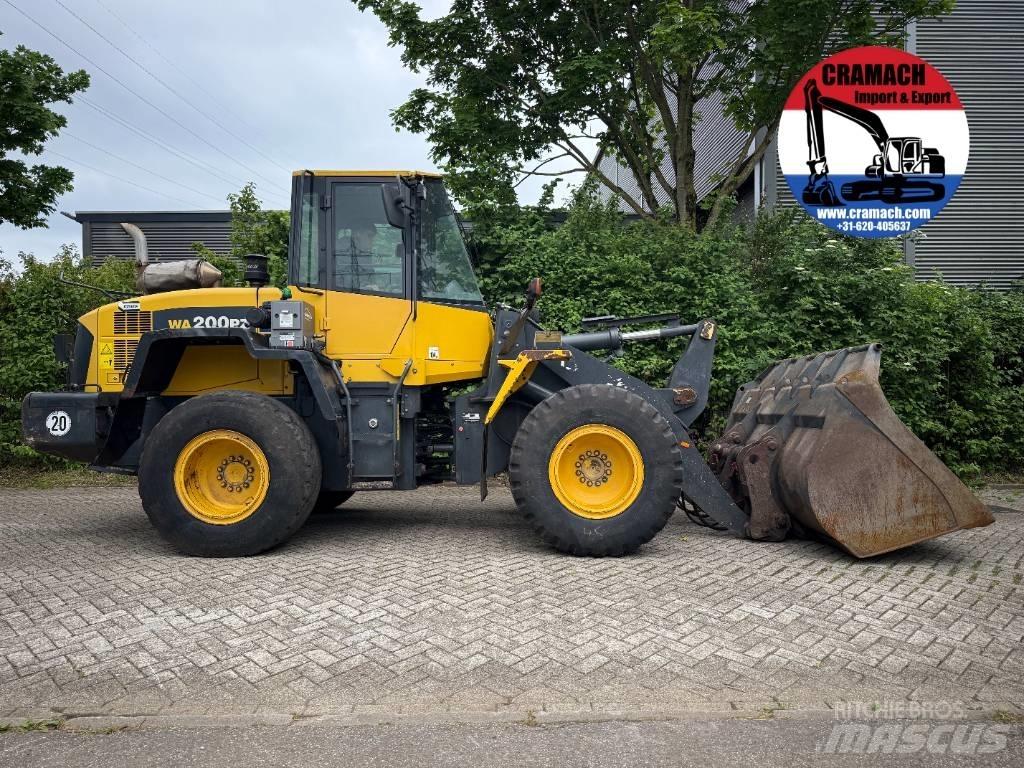 Komatsu WA 200 PZ-6 Læssemaskiner på hjul