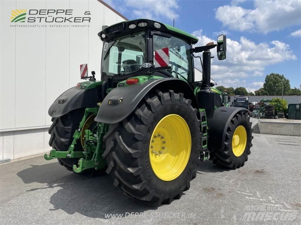 John Deere 6250R Traktorer