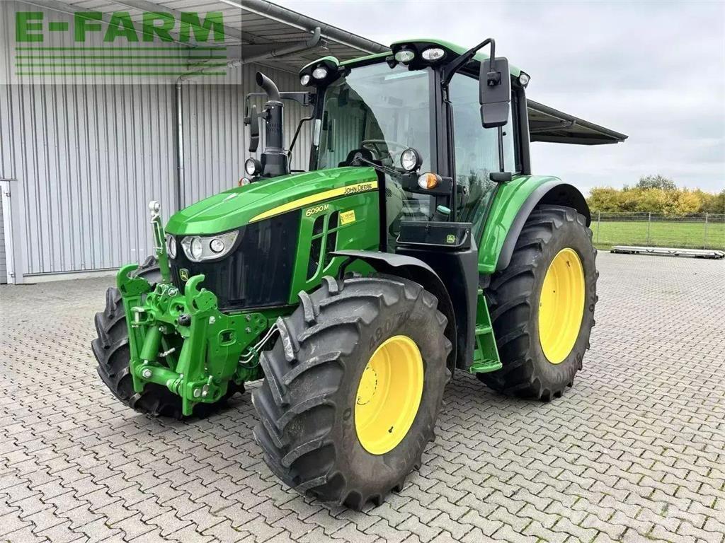 John Deere 6090m Traktorer