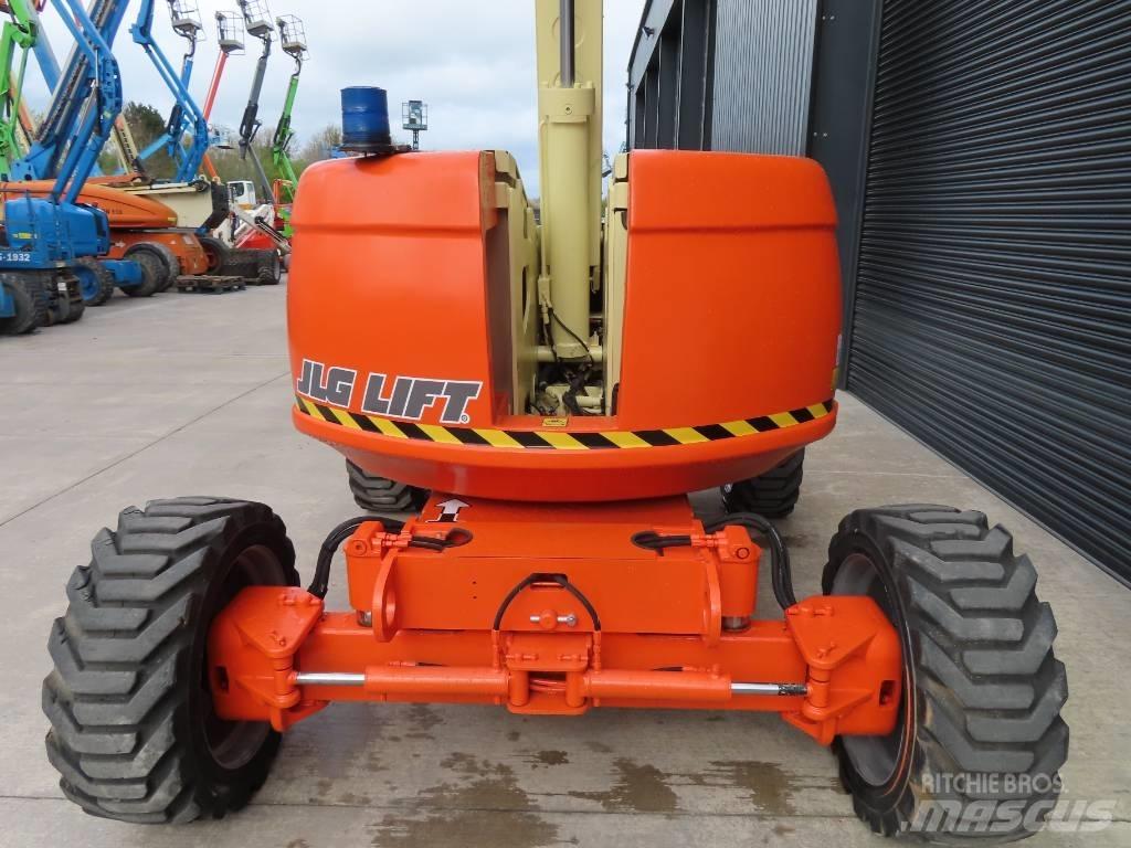 JLG 600 AJ Bomlifte med knækarm