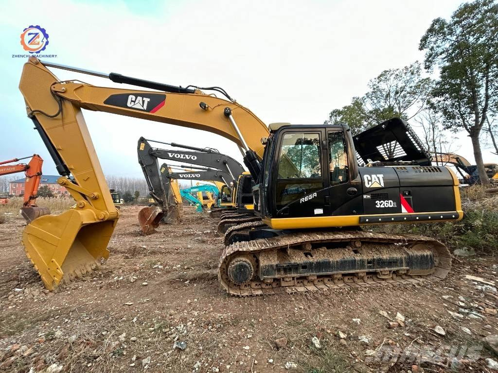 CAT 326 D Gravemaskiner på larvebånd