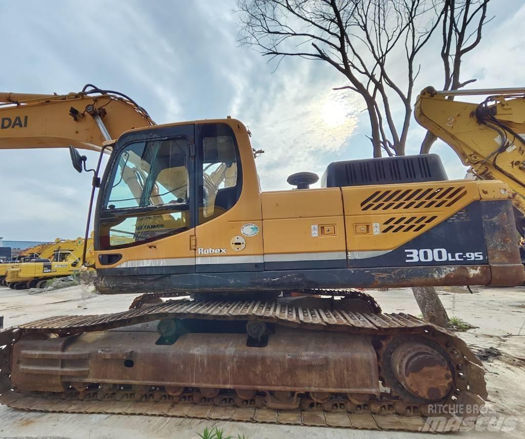 Hyundai R 300 LC-9S Gravemaskiner på larvebånd