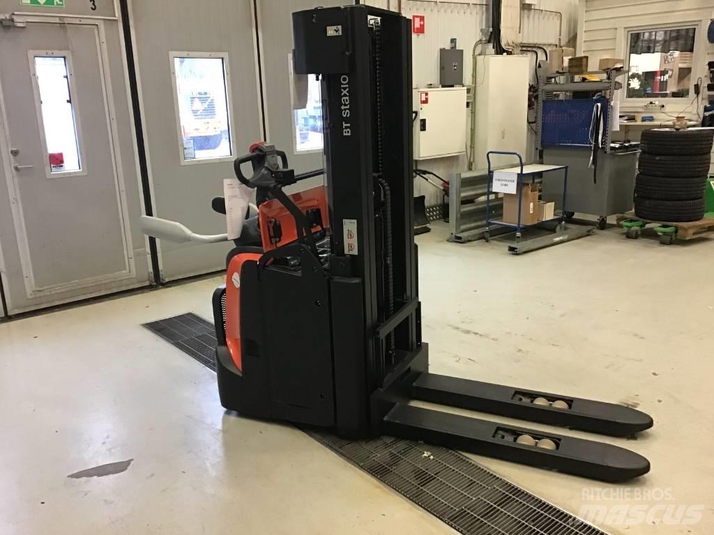 Toyota / BT SPE 140 L Gaffelstabler med gående fører