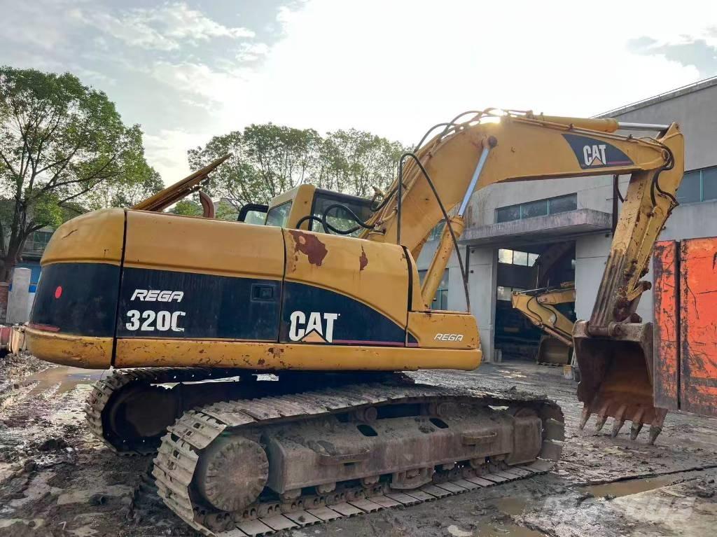 CAT 320 C L Gravemaskiner på larvebånd