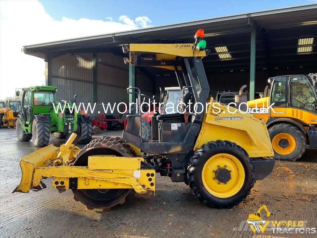 Bomag BW 124 P D Enkelt tromle