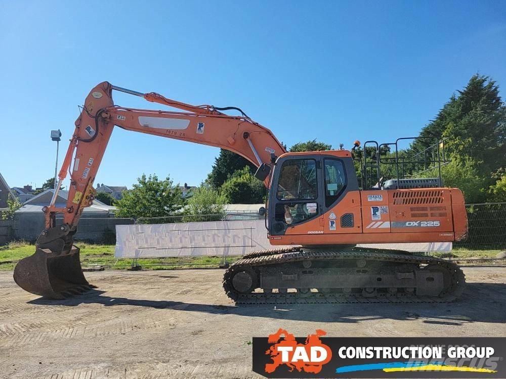Doosan DX 225 LC-3 Gravemaskiner på larvebånd