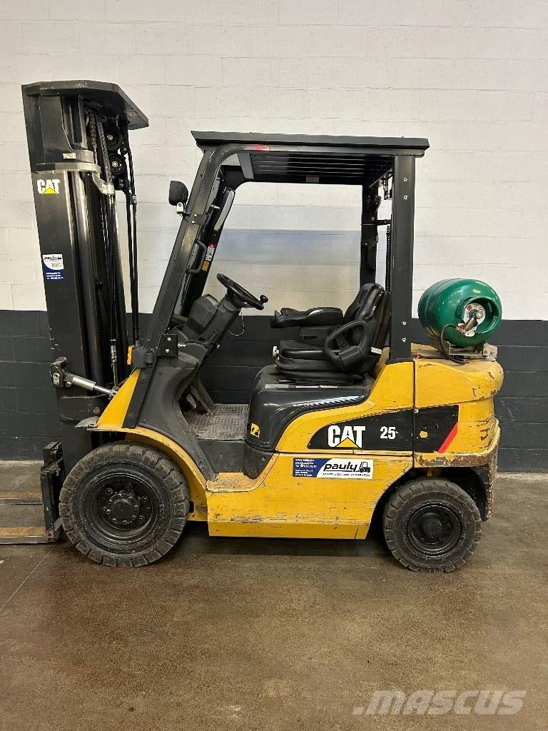 CAT GP 25 N LPG gaffeltrucks