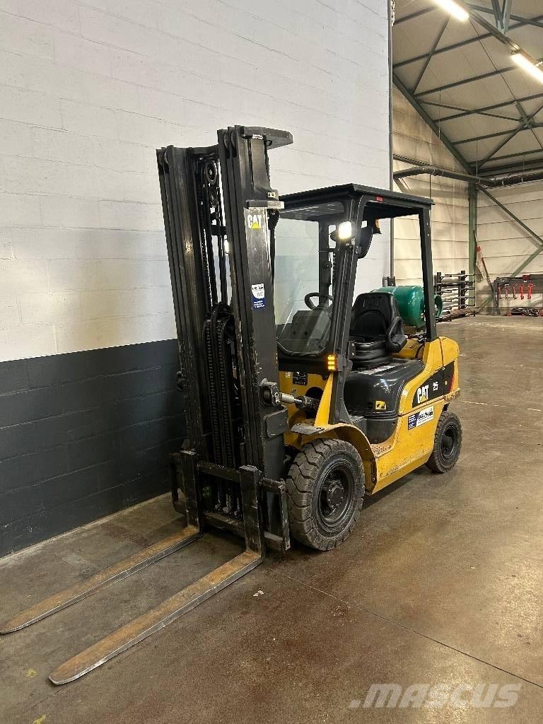 CAT GP 25 N LPG gaffeltrucks