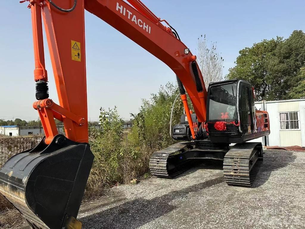 Hitachi ZX 200-6 Midi-gravemaskiner 7t - 12t