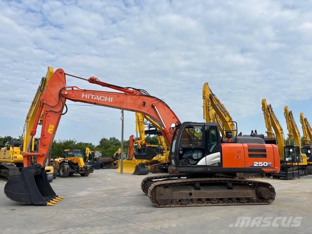 Hitachi ZX 250 LC-6 Gravemaskiner på larvebånd