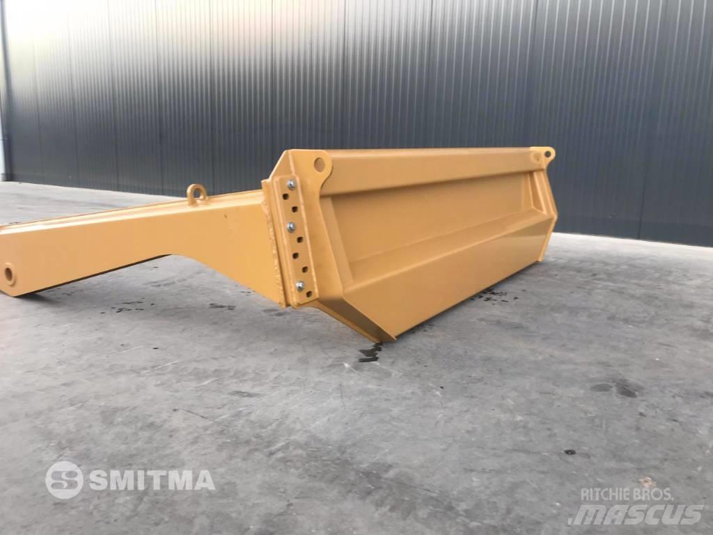 CAT 730 Bagklapper