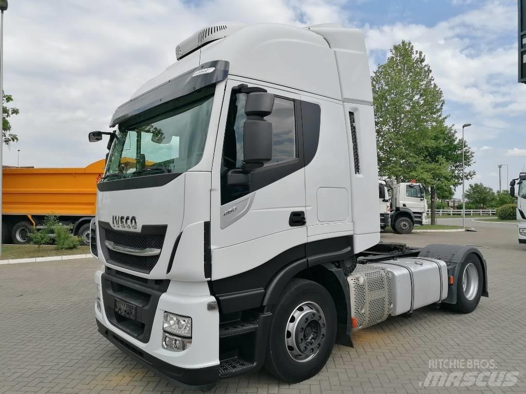 Iveco AS440ST/P Trækkere