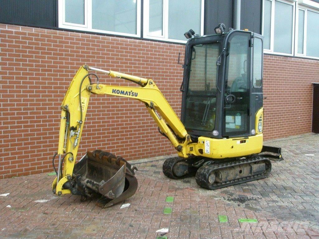 Komatsu PC16R-3HS Minigravemaskiner