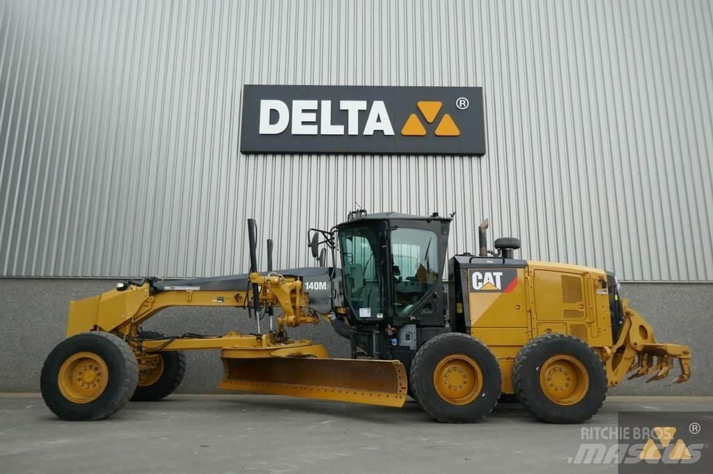 CAT 140M3 Vejhøvle / Gradere