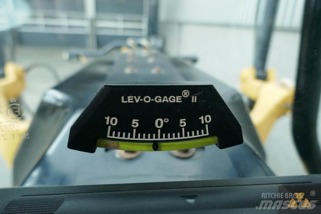 CAT 140M3 Vejhøvle / Gradere