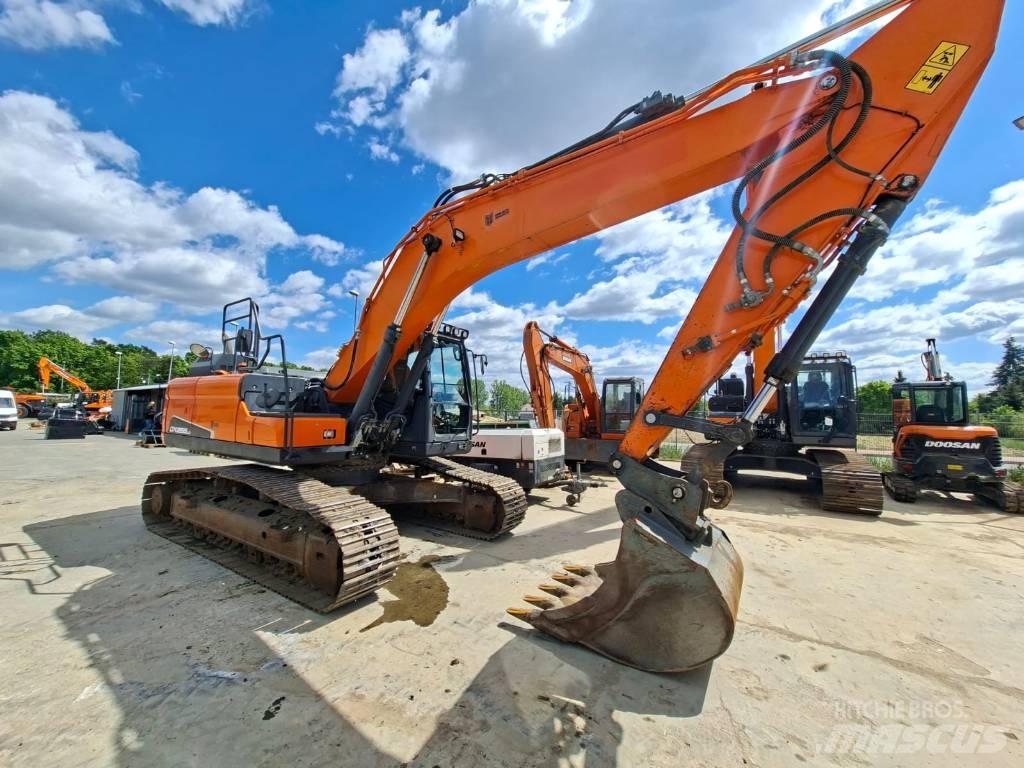 Doosan DX 255 LC-5 Gravemaskiner på larvebånd