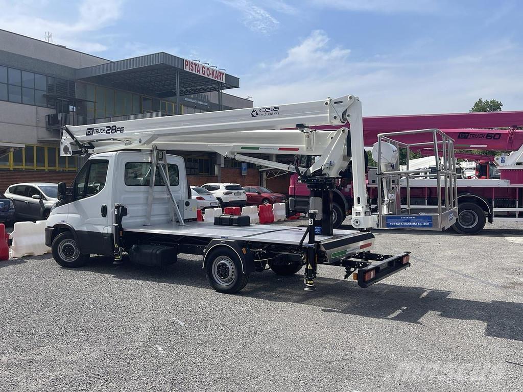 Cela DT 28 FE Andre lifte og platforme