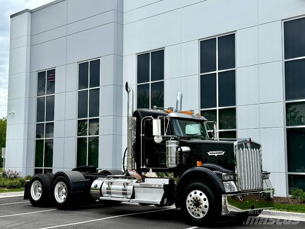 Kenworth W900 Trækkere