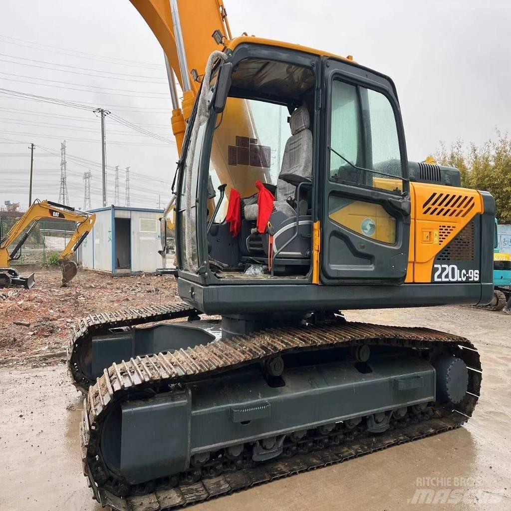 Hyundai R220LC-9S Gravemaskiner på larvebånd