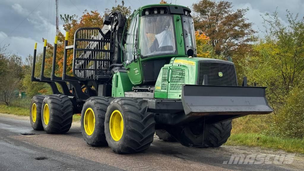 John Deere 1210 E Udkørselsmaskiner
