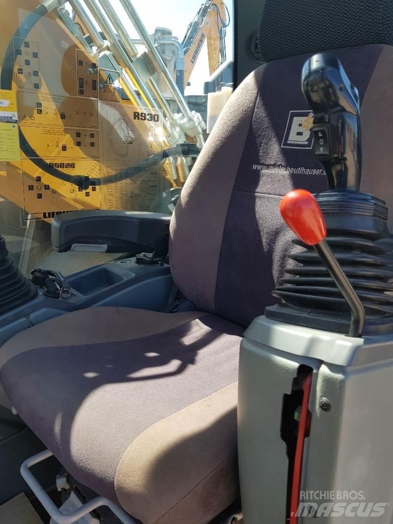 Liebherr R930 Gravemaskiner på larvebånd