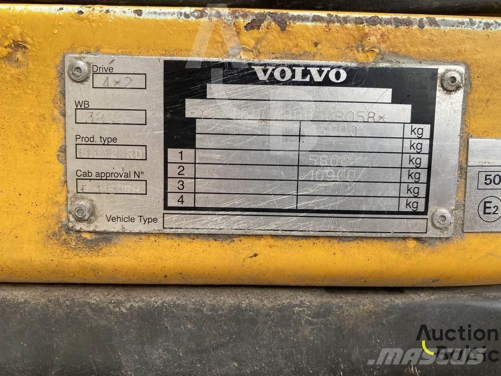 Volvo FL 240 4x2 Lastbiler med tip