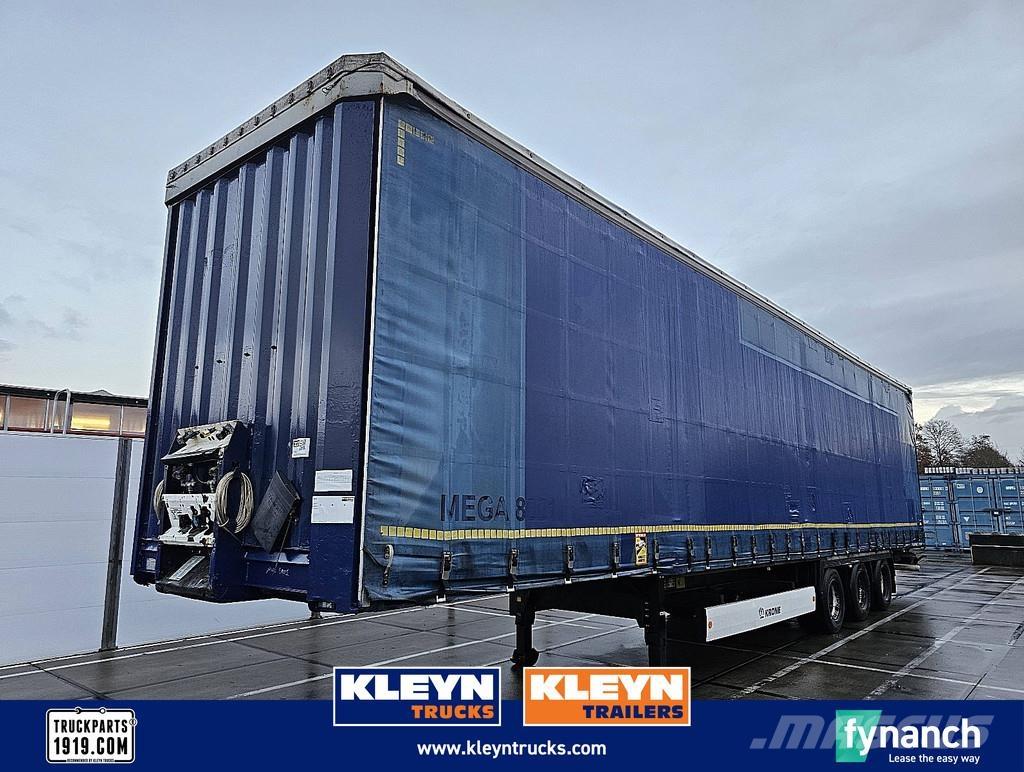 Krone SD Semi-trailer med Gardinsider