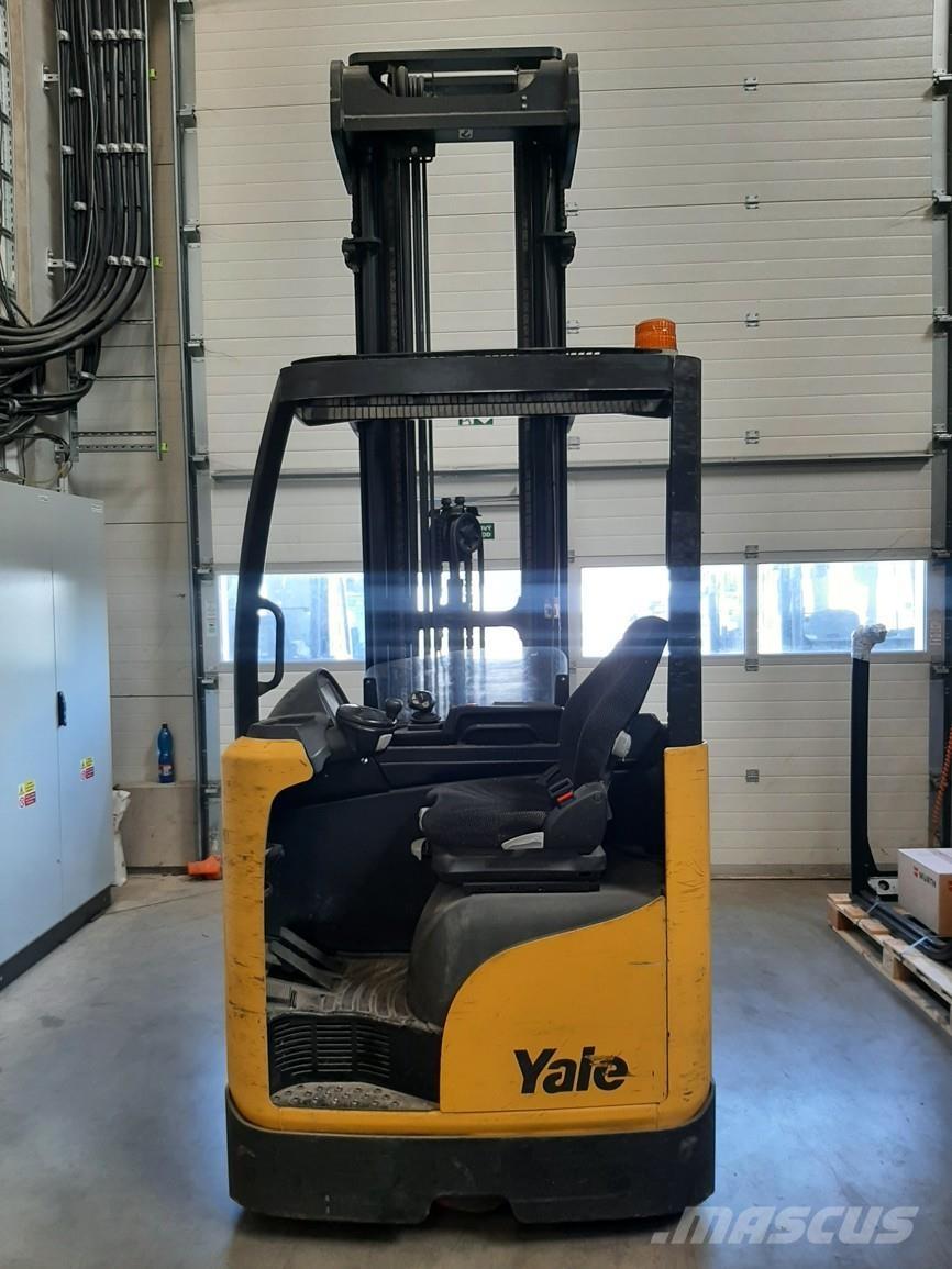 Yale MR14 Reachtruck