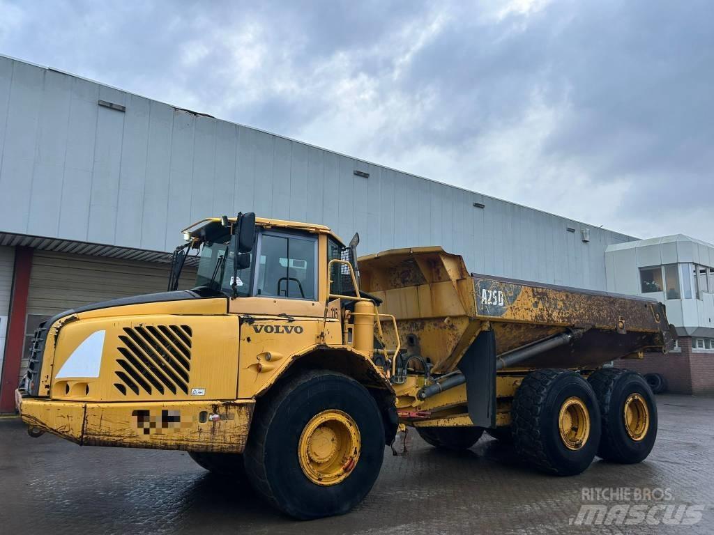 Volvo A 25 D Terrængående lastbiler