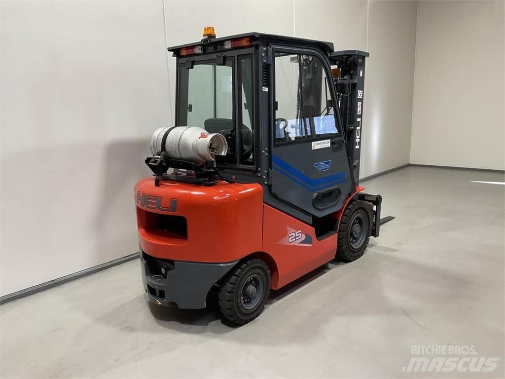 Heli CPYD25 LPG gaffeltrucks
