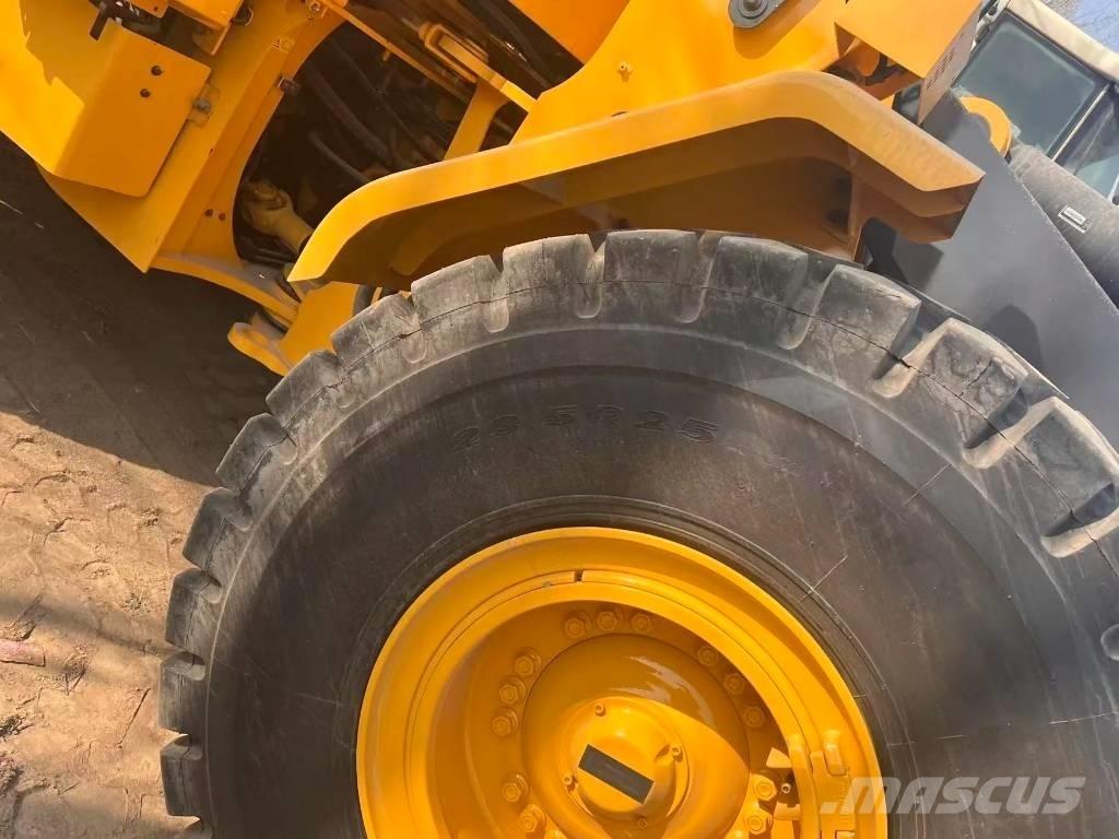 Volvo L 120 Læssemaskiner på hjul