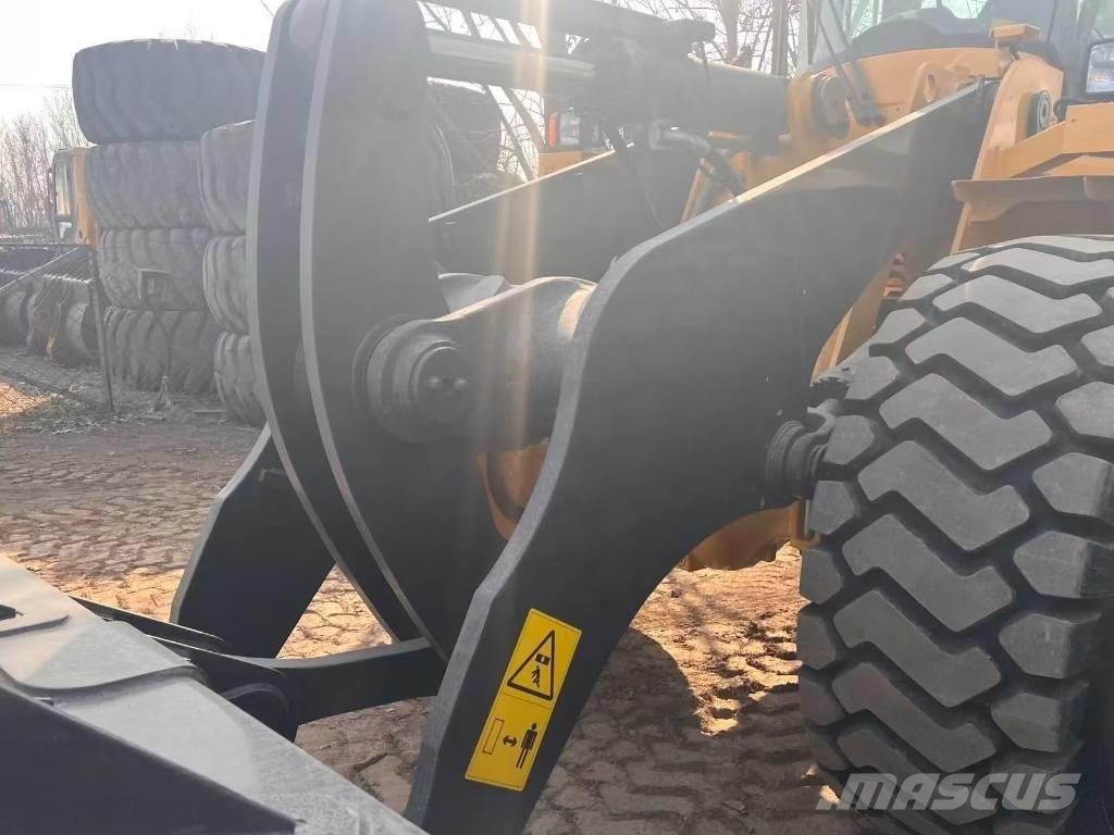 Volvo L 120 Læssemaskiner på hjul