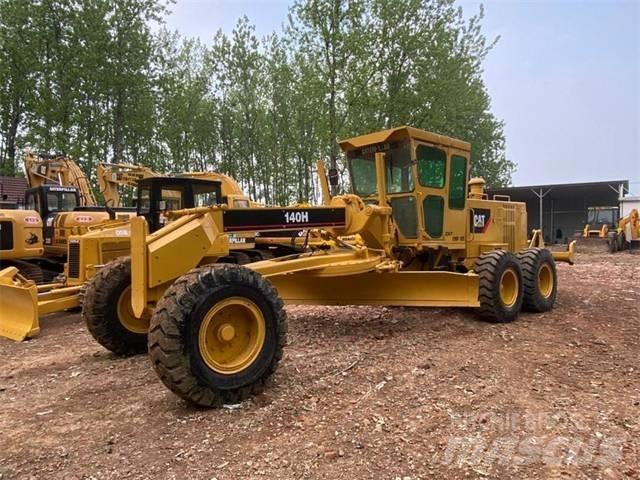 CAT 140 H Vejhøvle / Gradere