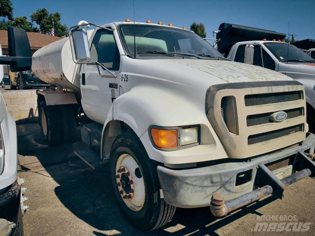 Ford F 750 XL SD Tankvogne - vand