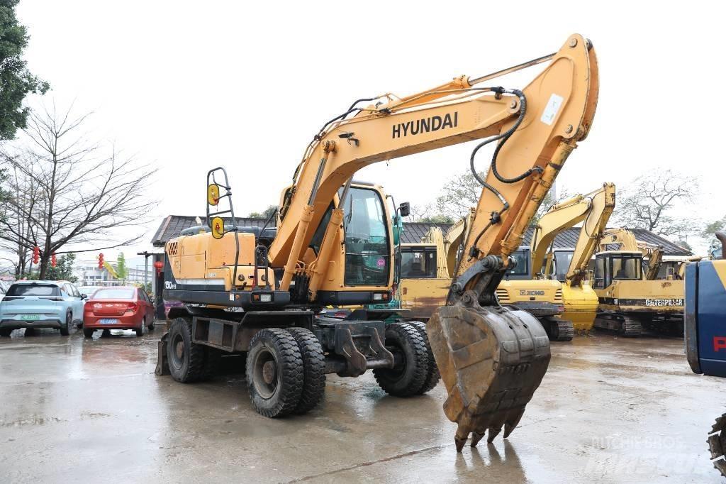Hyundai 150W-9 Gravemaskiner på hjul